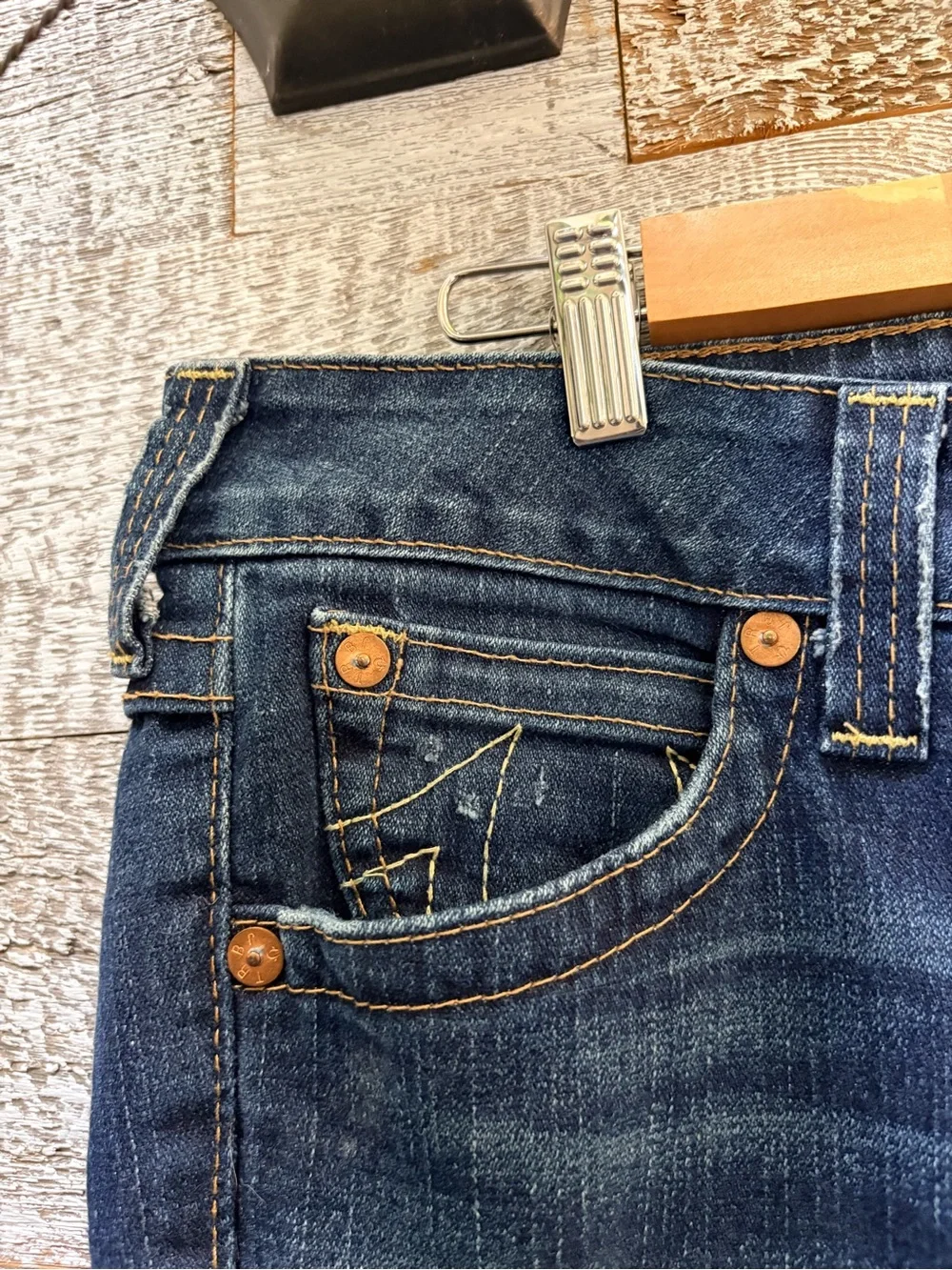 True Religion | "Becky" Y2K Low-Rise Slim Distressed Bootcut Denim Jeans - 32x33 - Picture 3 of 13